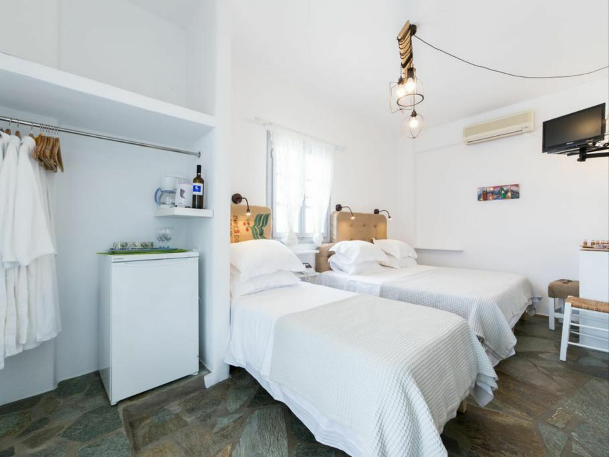Evi Rooms Alikí Exterior foto