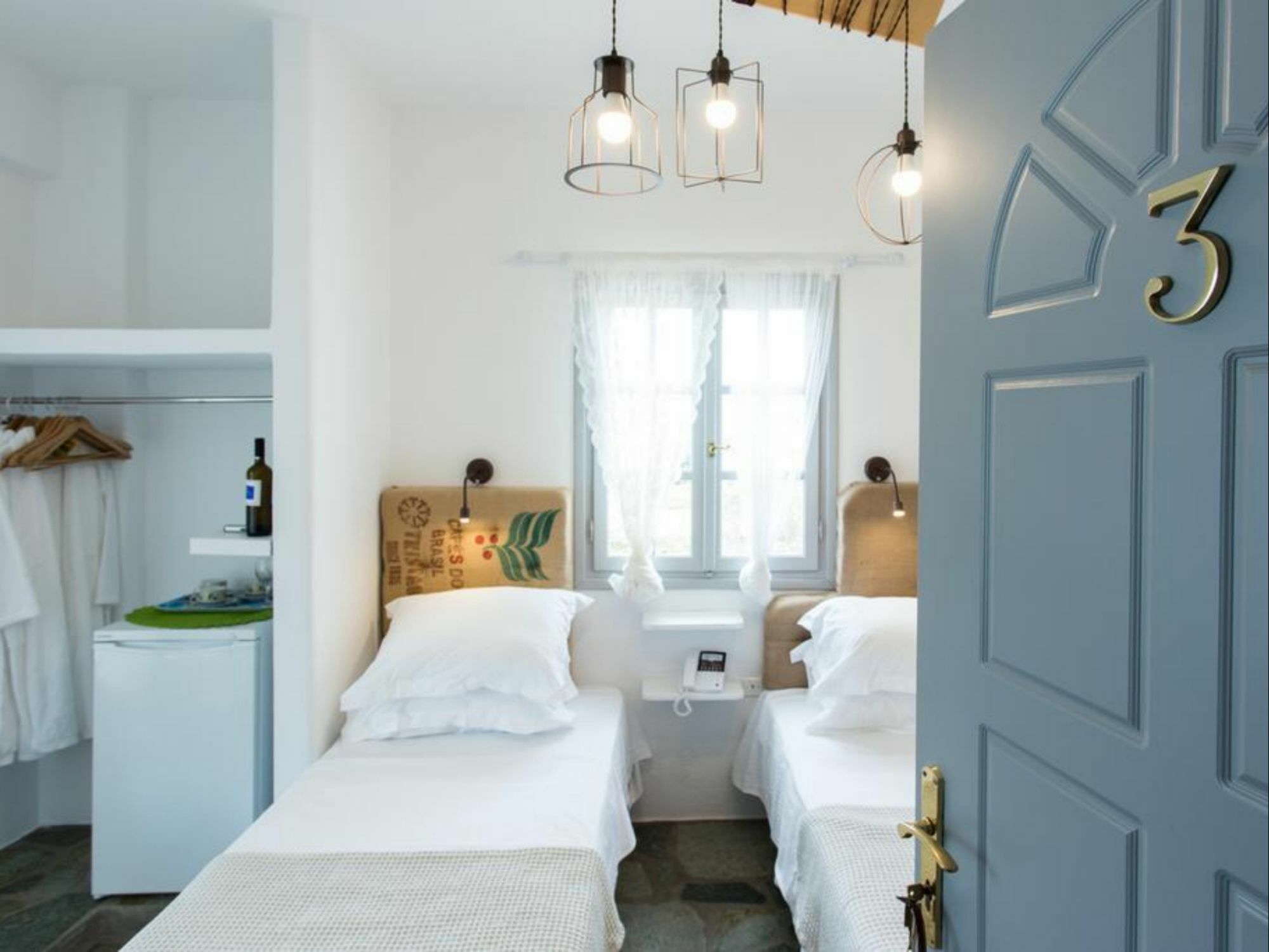 Evi Rooms Alikí Exterior foto